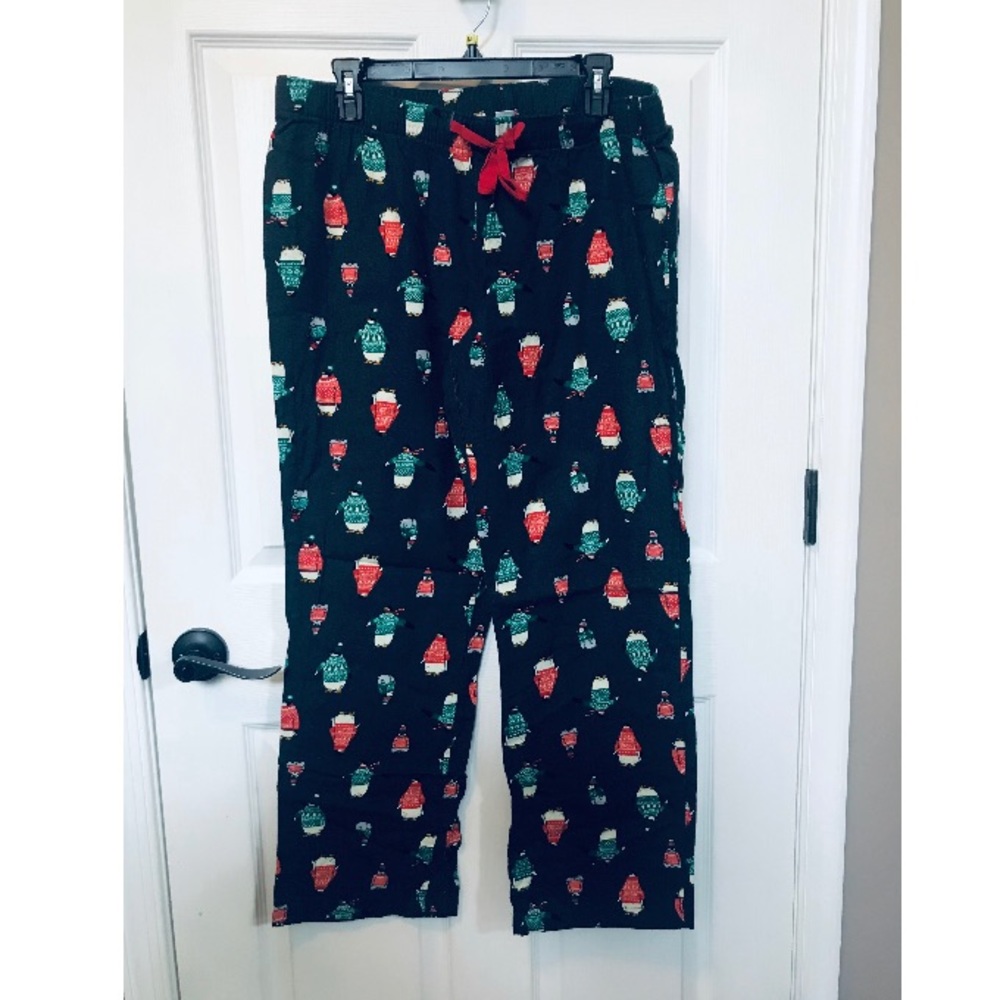 Old Navy Flannel Penguin 🐧 Pajama Bottom